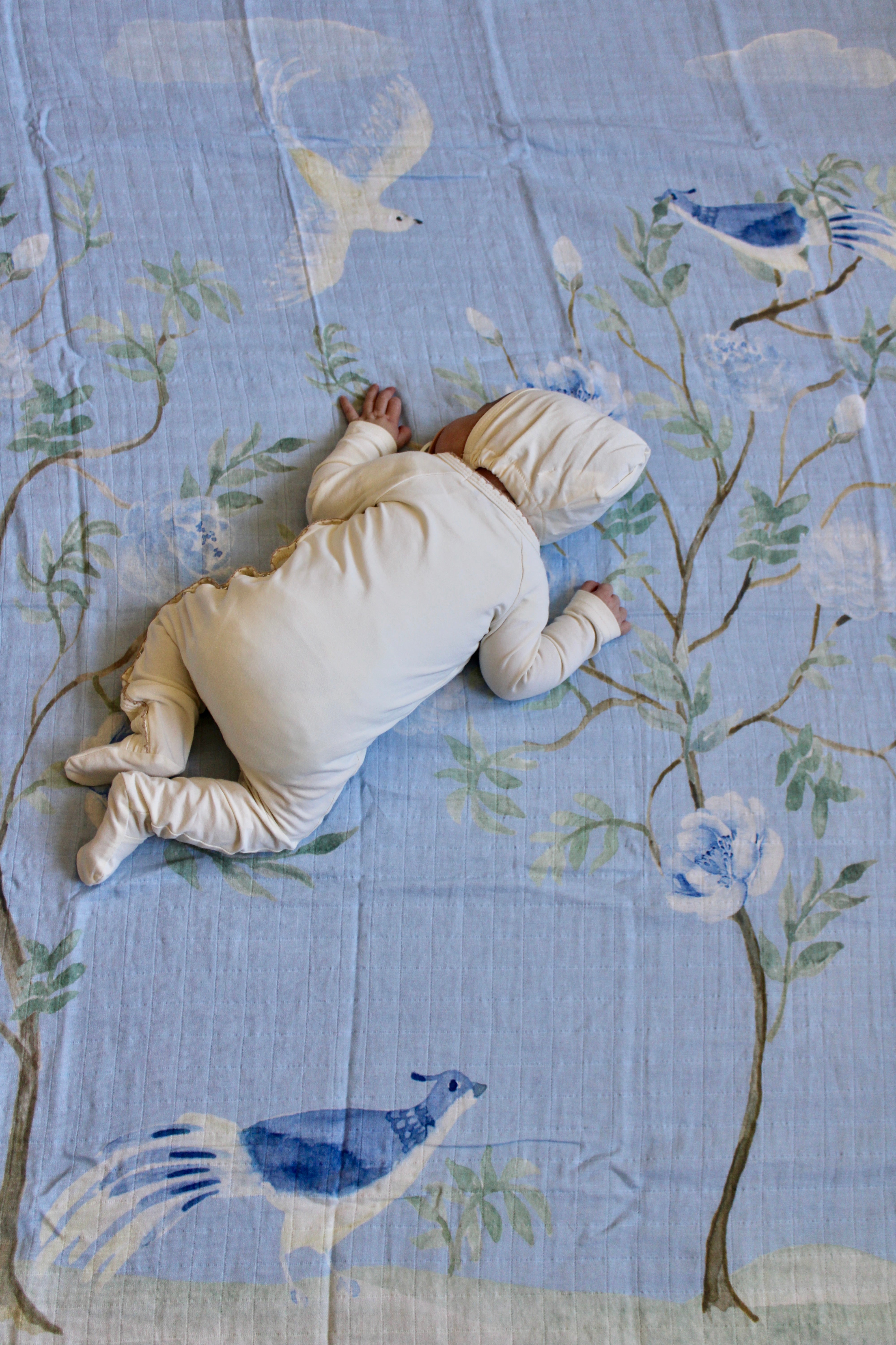 The Dove Muslin Blanket