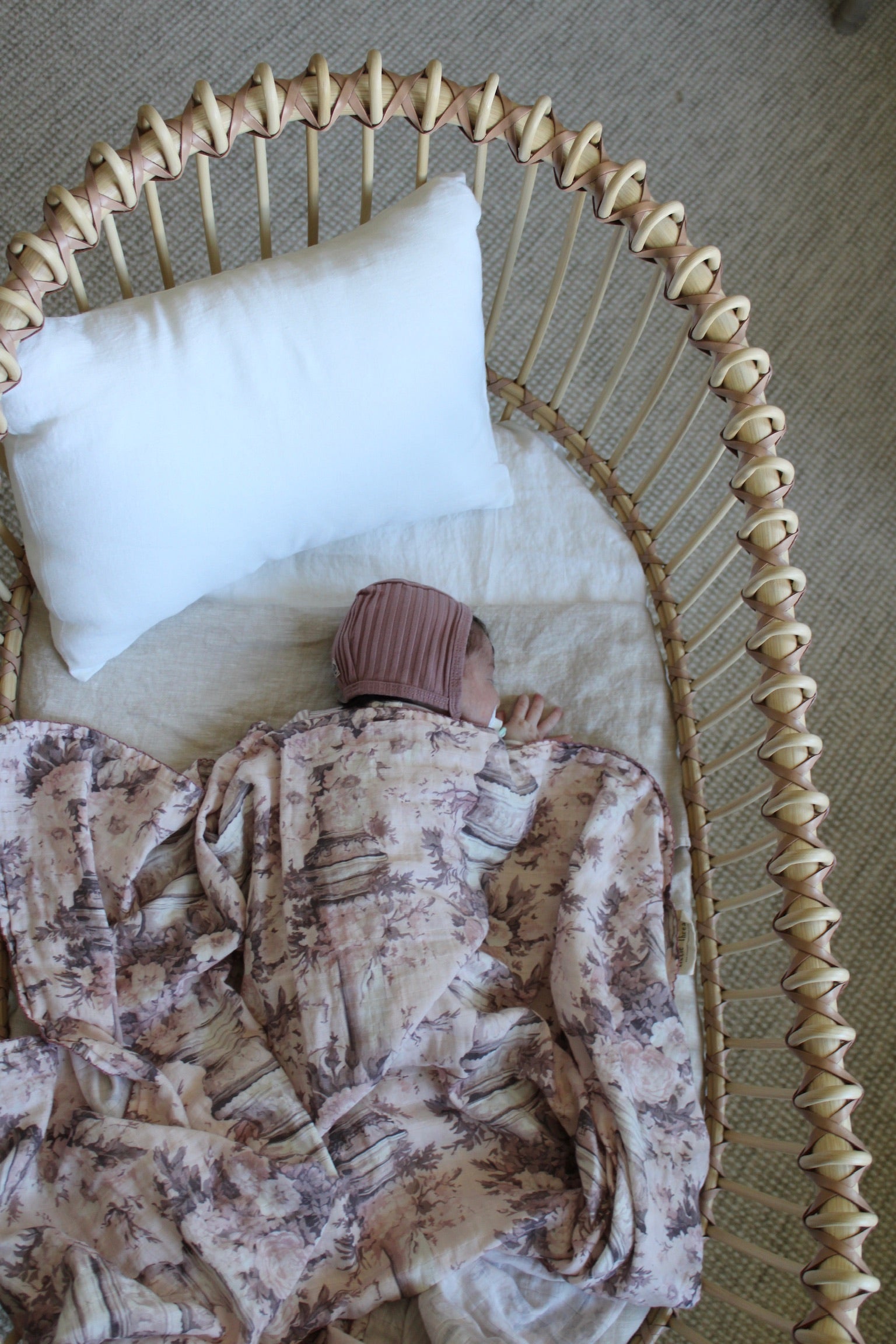 Vintage Pink Floral Pillars Muslin Blanket