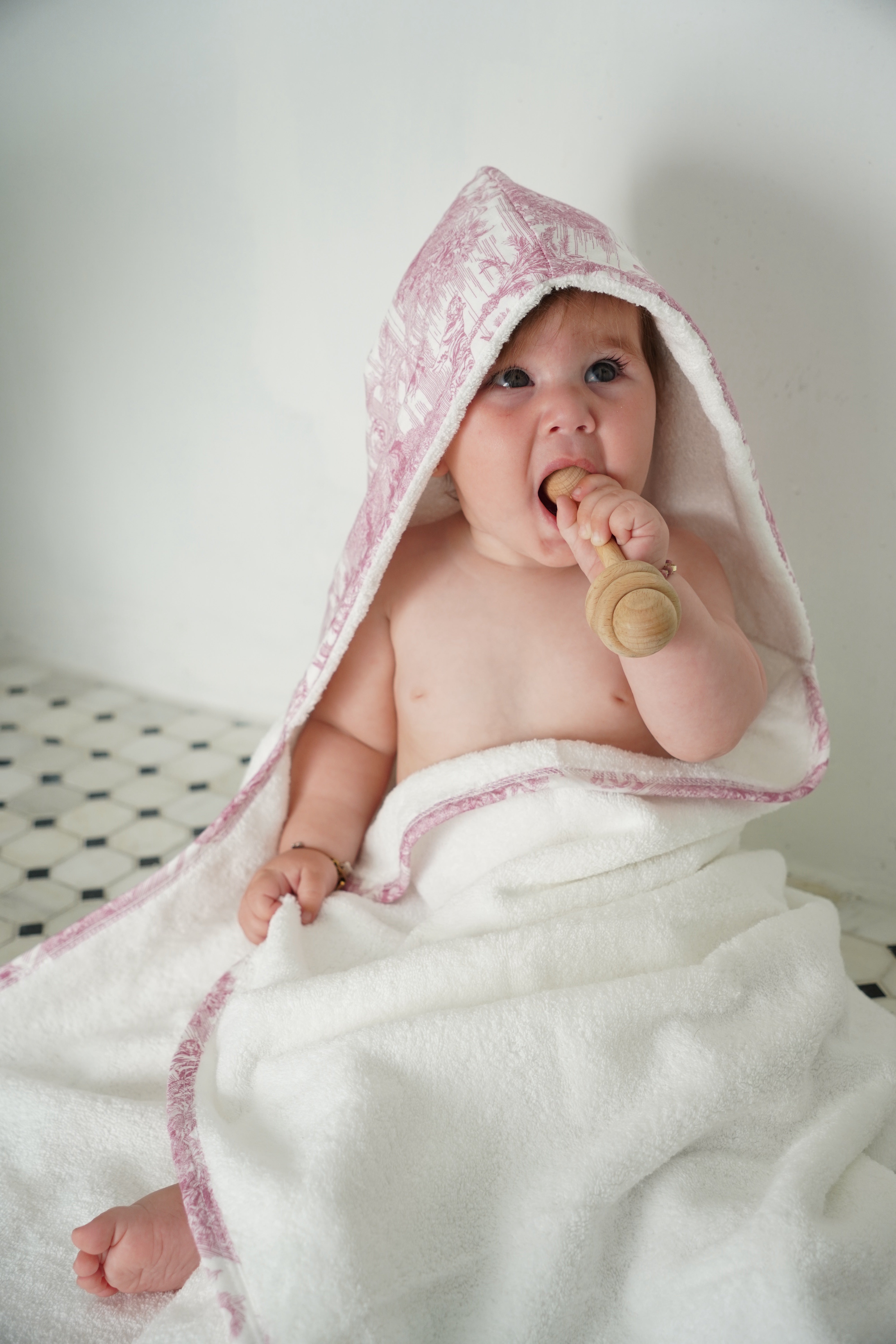 Pink Toile Bath Towel