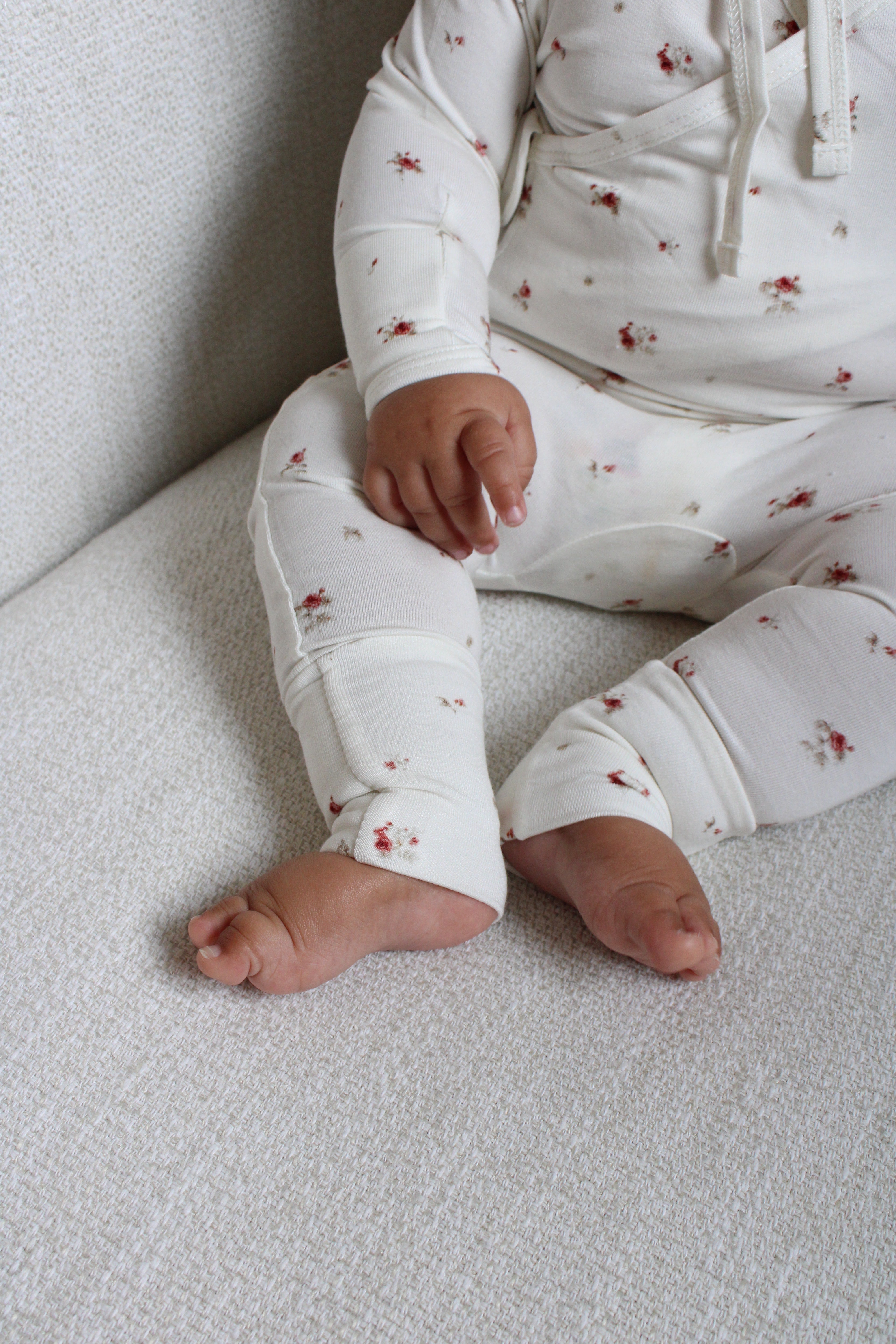 Vintage Rose Bamboo Wrap Footie