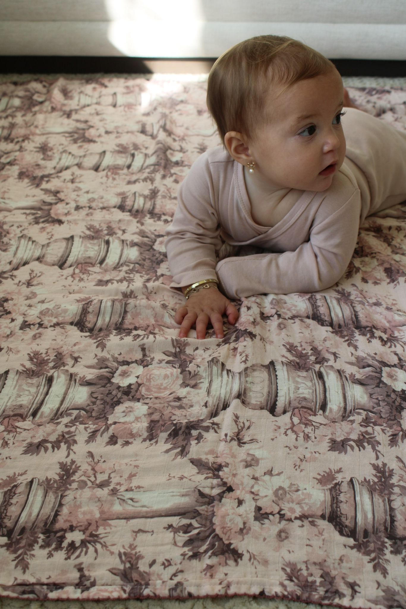 Vintage Pink Floral Pillars Muslin Blanket