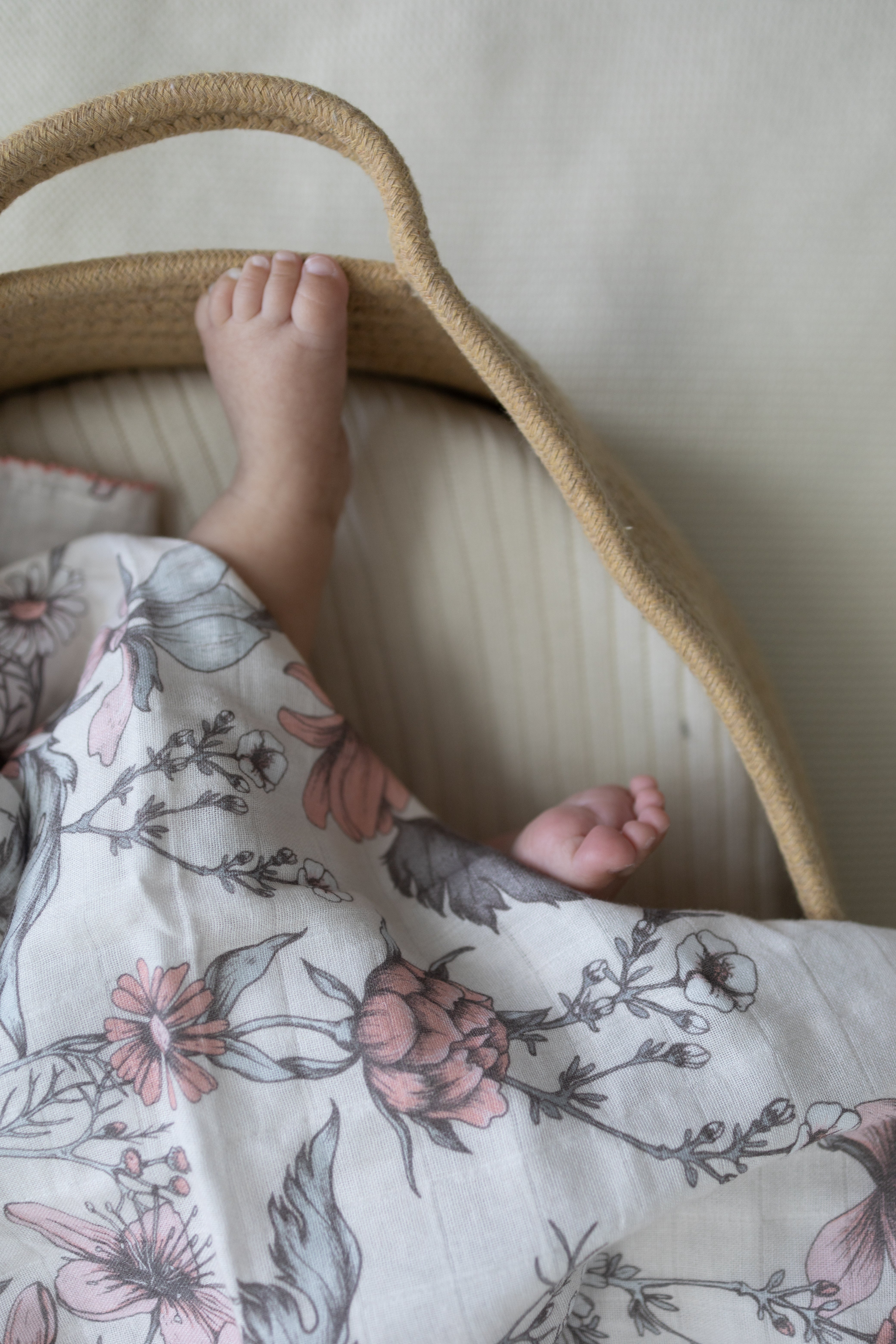 Dreamy Floral Muslin Blanket