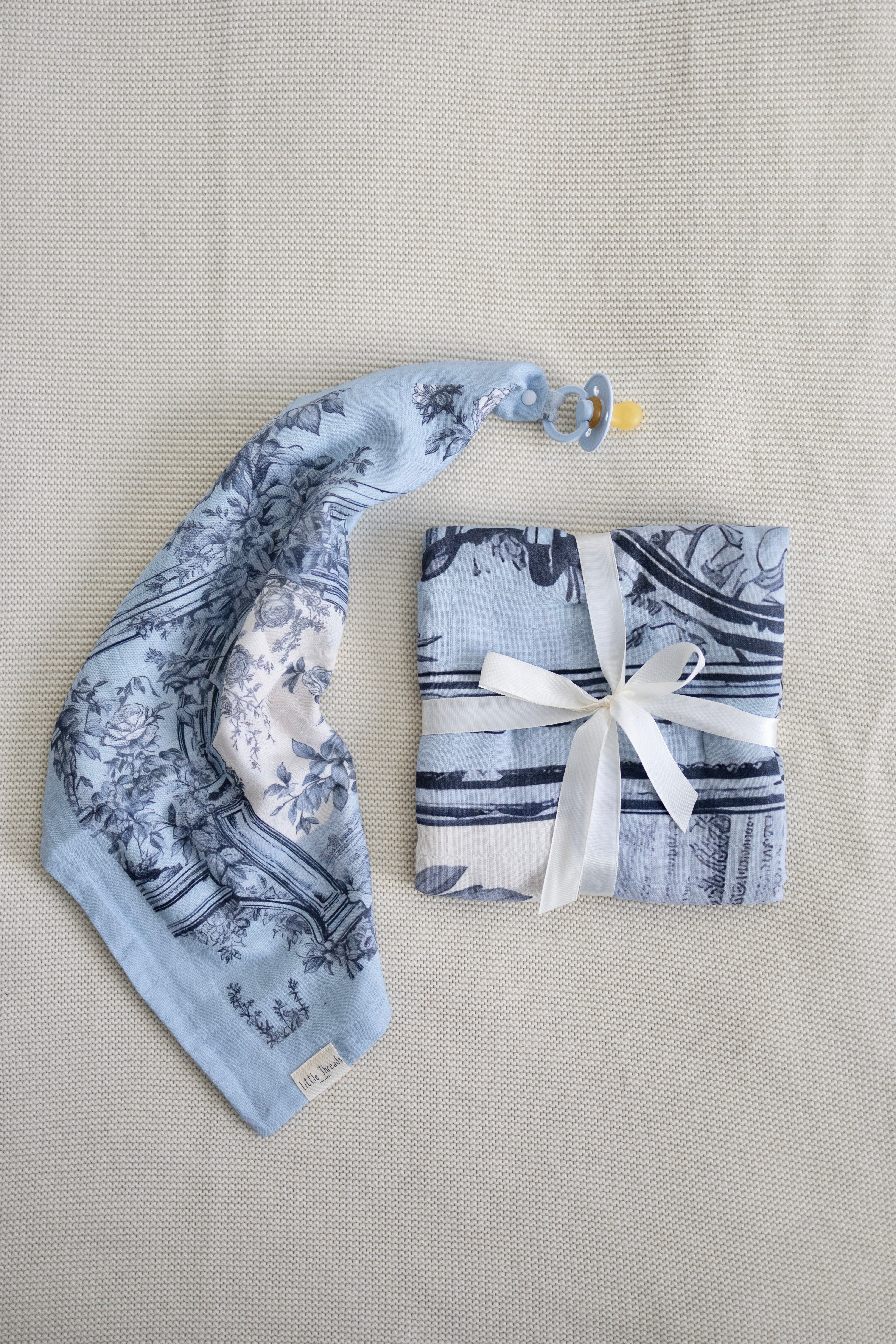 BUNDLE The Garden Window Muslin Blanket & Lovey
