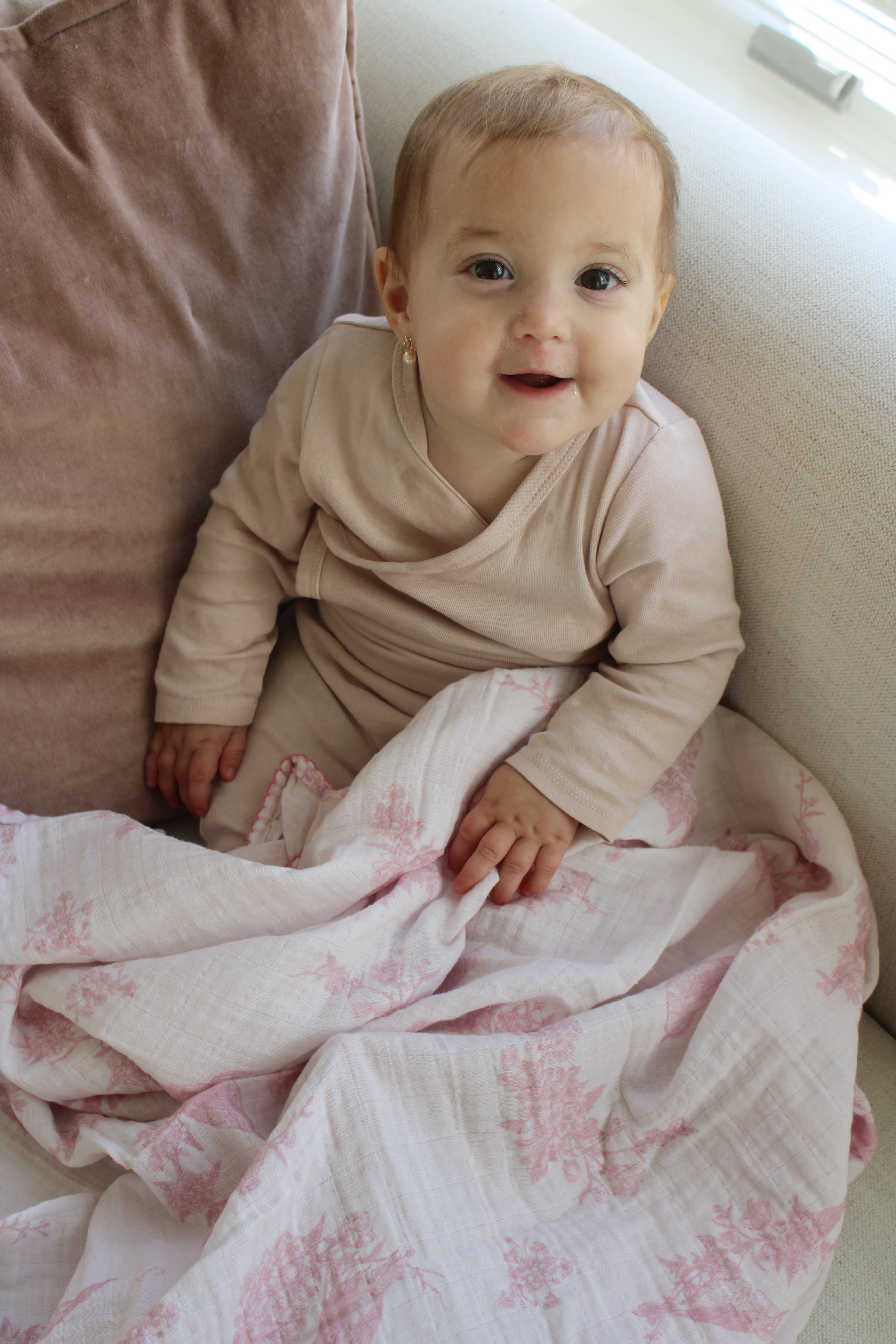 Little Pink Bird Muslin Blanket