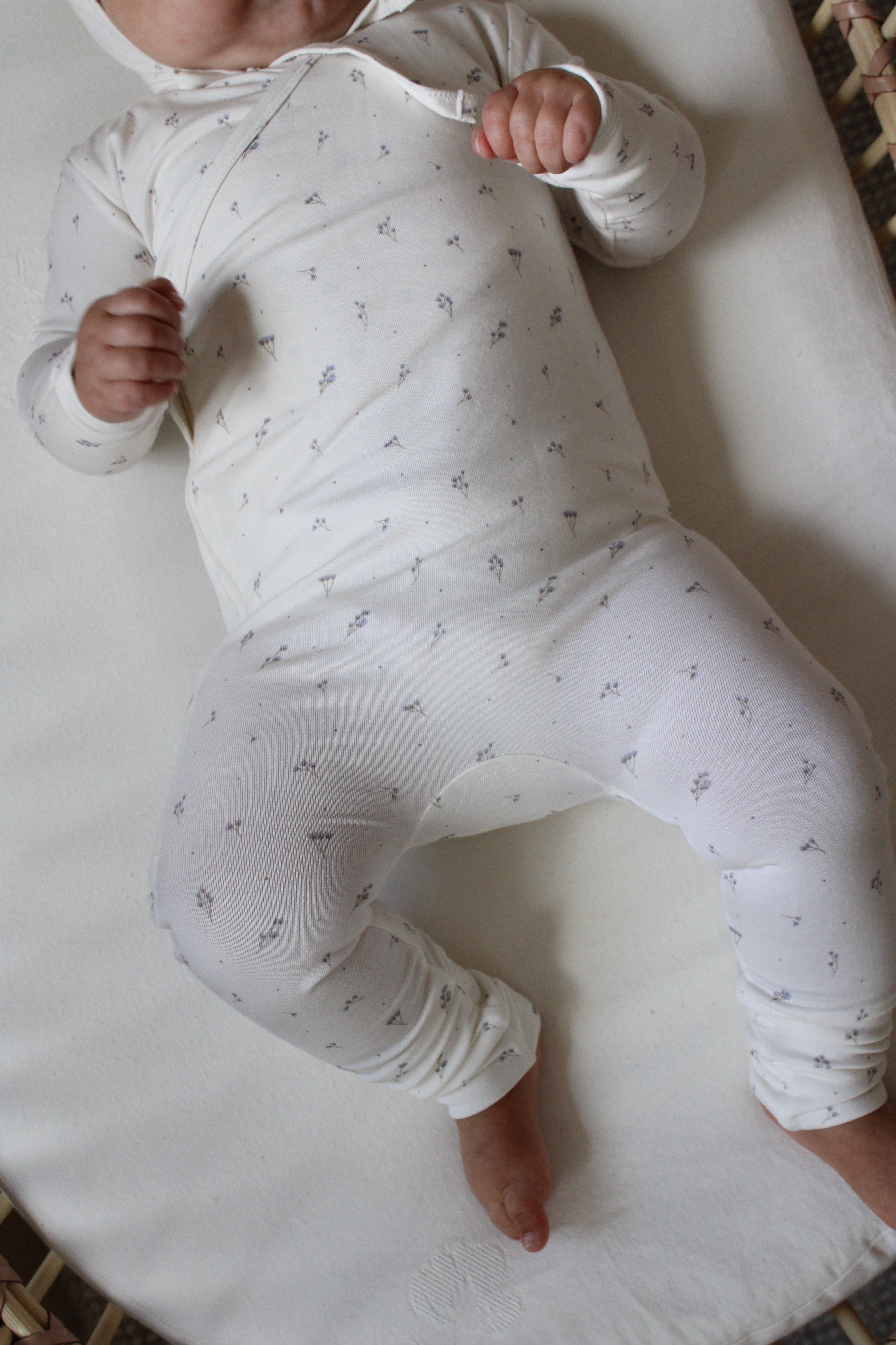 Blue Baby’s Breath Bamboo Wrap Footie
