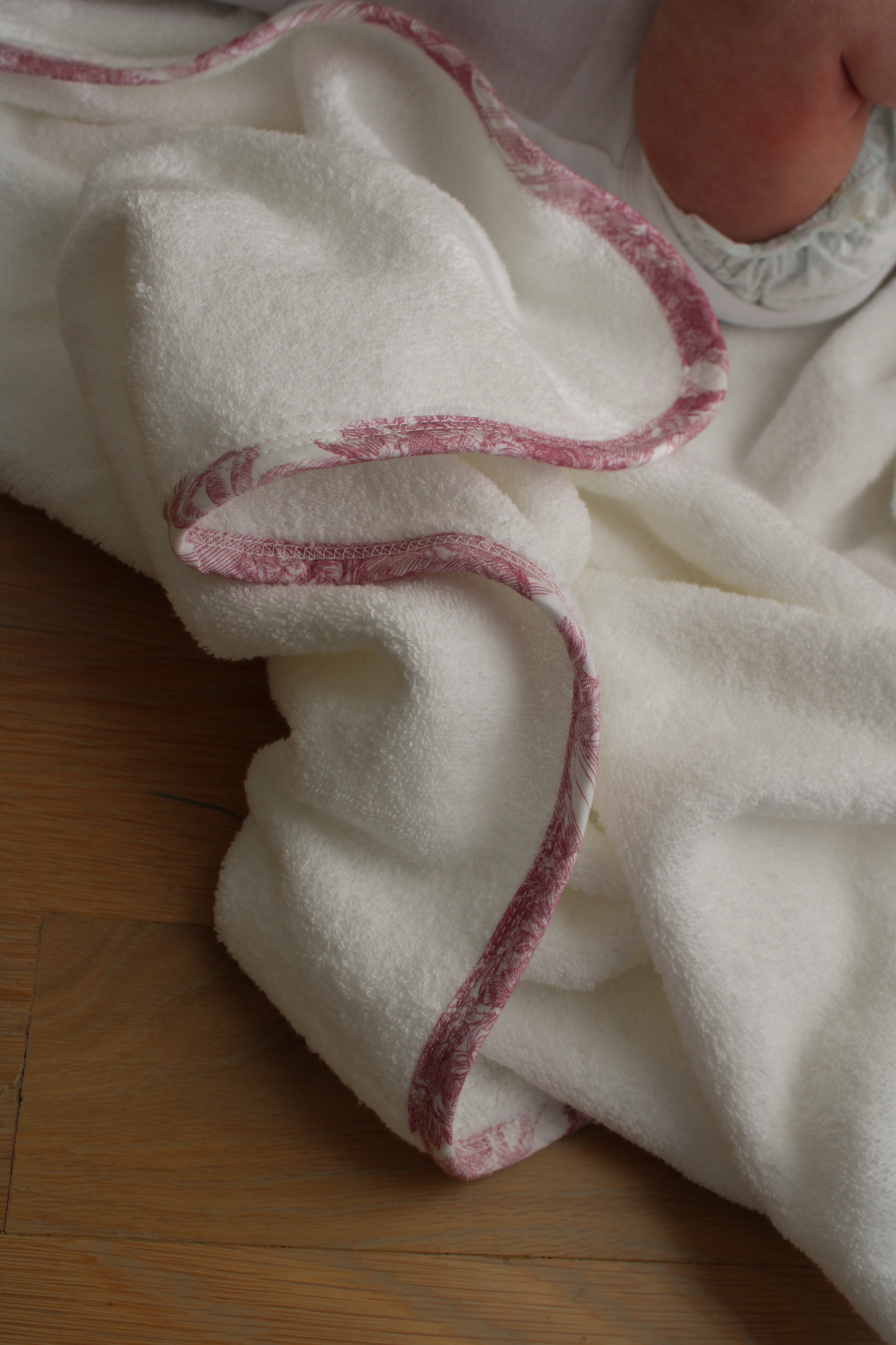 Pink Toile Bath Towel