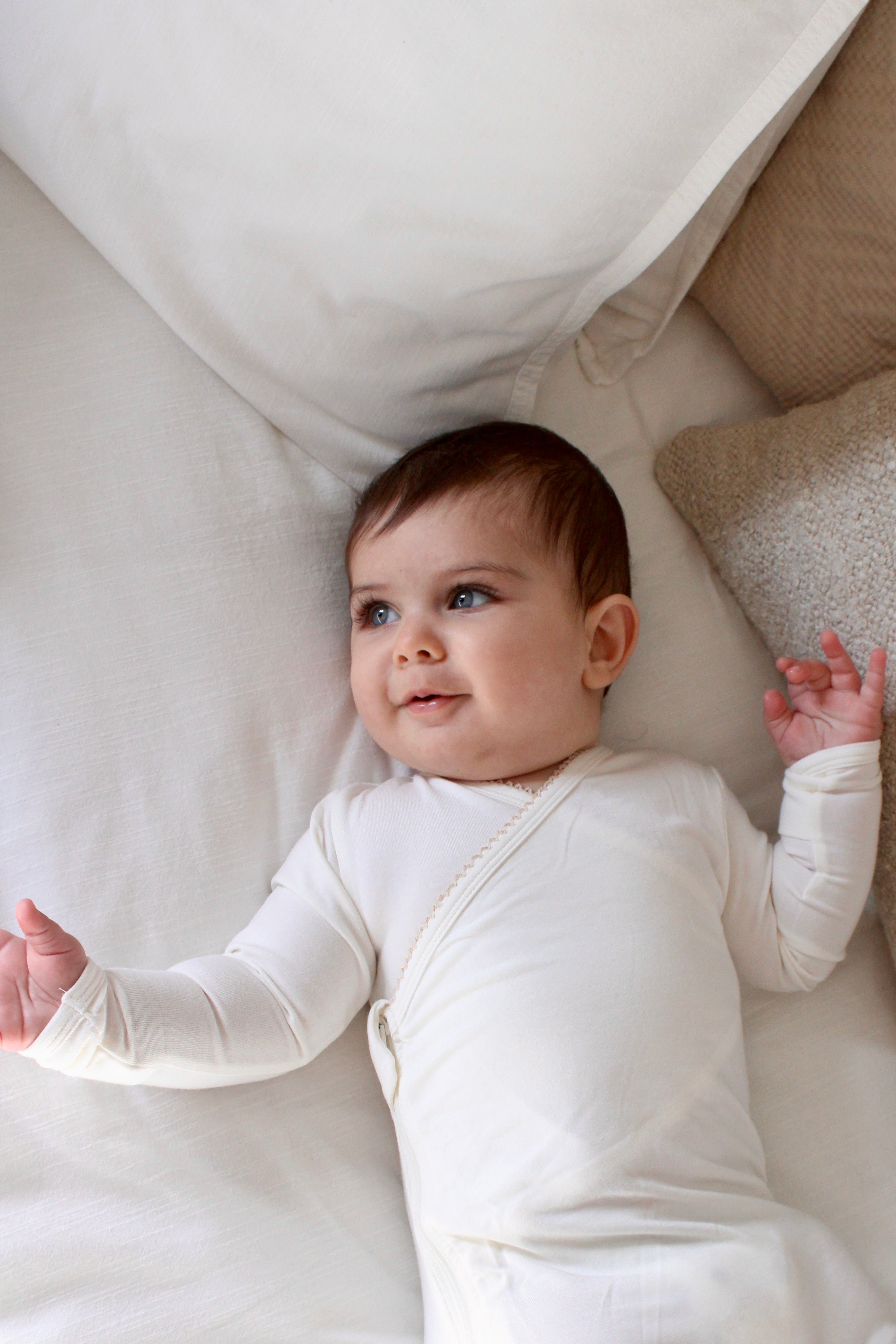 Solid Cream Scalloped Bamboo Wrap Footie